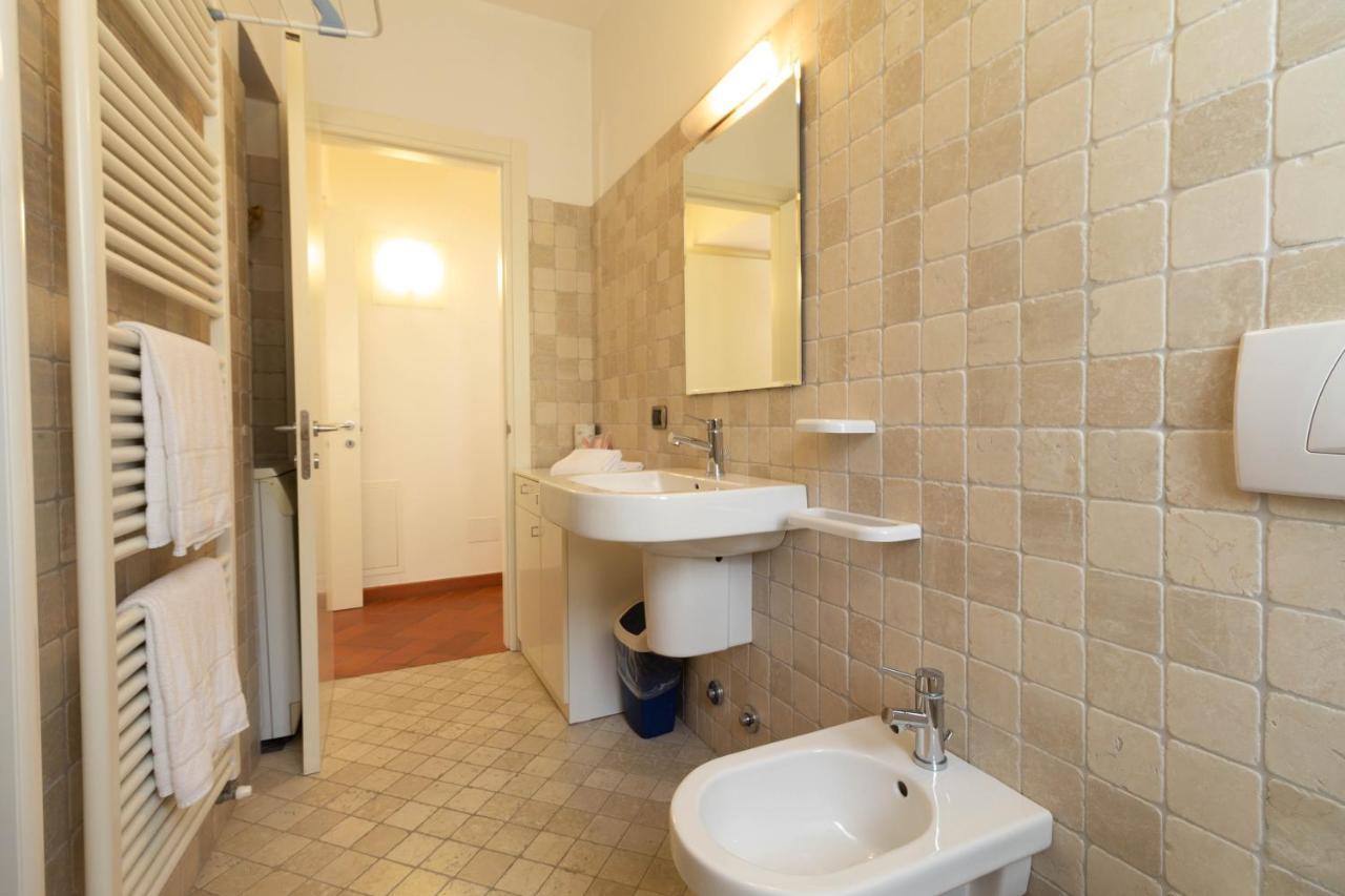 Mamma Ciccia Holiday Home - Conventino Mandello del Lario Luaran gambar